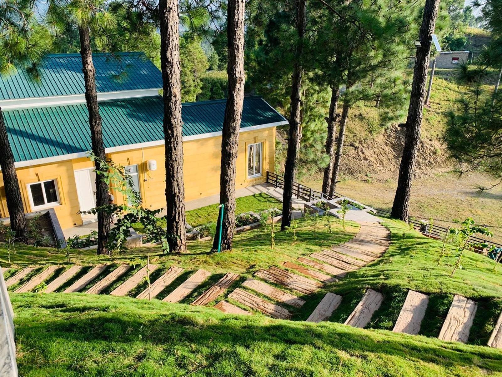 Hidden Hills Hotel & Resort Mansehra Экстерьер фото
