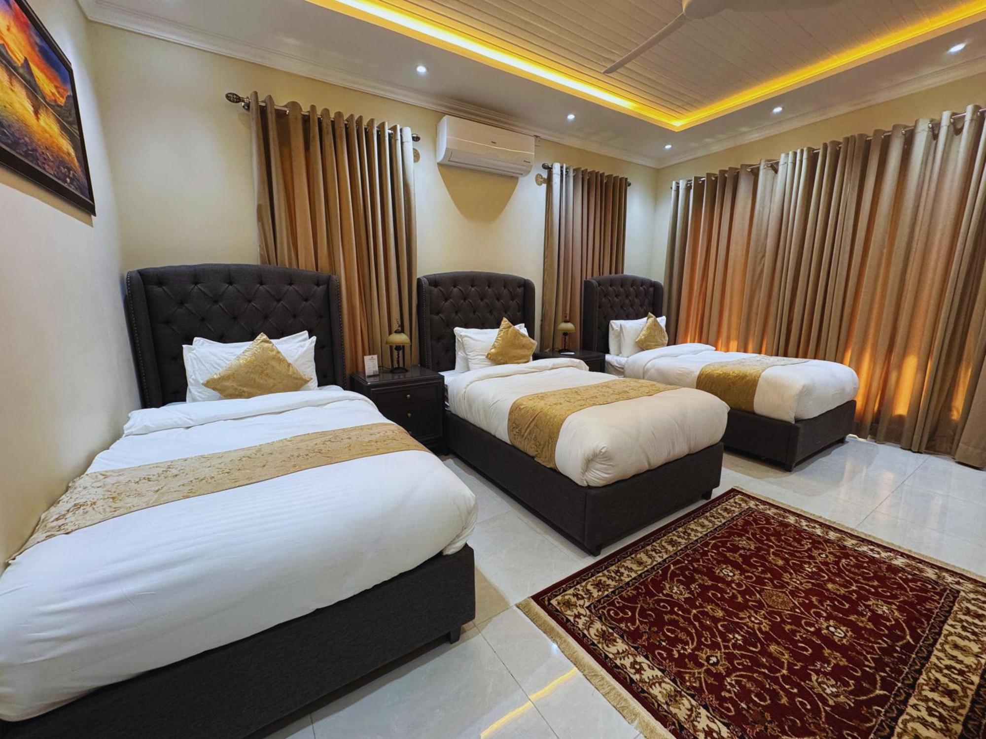 Hidden Hills Hotel & Resort Mansehra Экстерьер фото